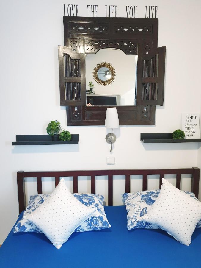 Apartments Sandra In The Historical Center Of The City ซูเปตาร์ ภายนอก รูปภาพ